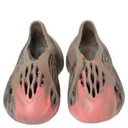 Pre Owned Yeezy Multicolor Rubber Foam Runner MX Sand Grey Sneakers FR 38