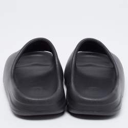 مملوكة مسبقًا حذاء سلايد ييزي x أديداس فلات أونيكس مطاط أسود مقاس 39