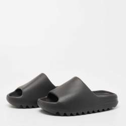 Yeezy x Adidas Black Rubber Onyx Slides Size 38