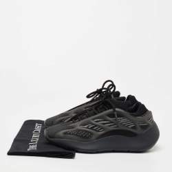Pre Owned Yeezy x Adidas Black Fabric and Rubber YEEZY 700 V3 "Alvah" Sneakers Size 37 1/3