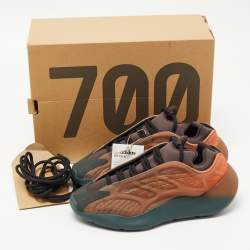 Pre Owned Yeezy x Adidas Orange Fabric and Fabric Yeezy 700 V3 Copper Sneakers Size 40