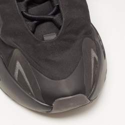 Pre Owned Yeezy x Adidas Black Nylon Boost 700 V2 Mnvn Triple Black Sneakers Size 39 1/3