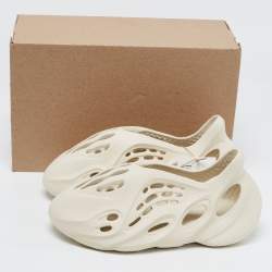 Pre Owned Yeezy x Adidas Cream Rubber Foam RNNR Sneakers Size 39