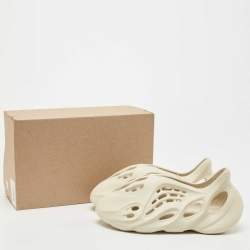 Pre Owned Yeezy x Adidas Cream Rubber Foam RNNR Sneakers Size 38