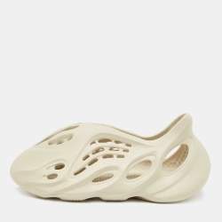 Pre Owned Yeezy x Adidas Cream Rubber Foam RNNR Sneakers Size 38