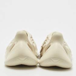 Pre Owned Yeezy x Adidas Cream Rubber Foam RNNR Sneakers Size 38