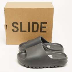 Pre Owned Yeezy x Adidas Black Rubber Onyx Flat Slides Size 37