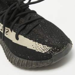 Pre Owned Yeezy x Adidas Black/White Knit Fabric Boost 350 V2 Sneakers Size 40 2/3