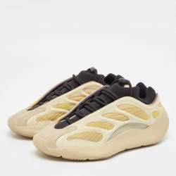 Yeezy x Adidas Two Tone Mesh and Rubber Yeezy 700 V3 Azael Sneakers Size 39 1/3