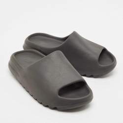 Yeezy x Adidas Black Rubber Dark Onyx Flat Slides Size 40.5
