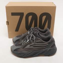 Yeezy x Adidas Grey Knit Fabric and Suede Boost 700 Geode Low Top Sneakers Size 37