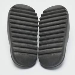 Yeezy x Adidas Black Rubber Onyx Flat Slides Size 39