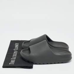 Yeezy x Adidas Black Rubber Onyx Flat Slides Size 39