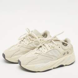 Yeezy x Adidas Cream Suede and Mesh Boost 700 Analog Sneakers Size 39 1/3