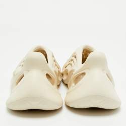 Pre Owned Yeezy x Adidas Off White Rubber Foam RNNR Ararat Sneakers Size 39