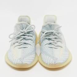 Pre Owned Yeezy x Adidas Blue/White Knit Fabric Boost 350 V2 Cloud White (Non-Reflective) Sneakers 38 2/3