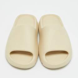 Pre Owned Yeezy x Adidas Cream Rubber Bone Slides Size 40.5