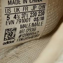 مملوكة مسبقًا Yeezy x Adidas Boost 350 V2 Size 37.5 White Knit Fabric Low Top Sneakers