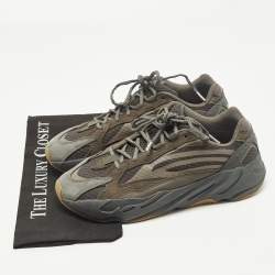 مملوكة مسبقًا حذاء رياضي ييزي x أديداس "بوست 700 ويف رنر" شبك و سويدي متعدد الألوان مقاس 38