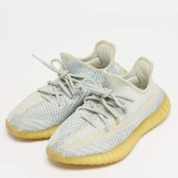 مملوكة مسبقًا حذاء رياضي ييزي x أديداس بوست 350 V2 كلاود وايت غير عاكس قماش تريكو أزرق/أبيض مقاس 39 1/3