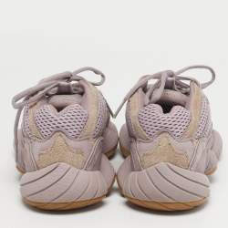 مملوكة مسبقًا حذاء رياضي ييزي x أديداس شبكي وبني من الجلد المدبوغ تاوبيه فاتحة مقاس 40 2/3