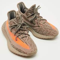 مملوكة مسبقًا حذاء رياضي ييزي x أديداس بيلوغا بوست 350 V2  قماش تريكو رصاصي/ برتقالي مقاس  36 2/3