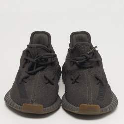 Pre Owned Yeezy x Adidas Boost 350 V2 Size 39.5 Grey Knit Fabric Cinder Low Top Sneakers