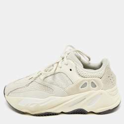 Pre Owned Yeezy x Adidas Yeezy Boost 700 Analog Size 36.5 Grey Mesh and Suede Low Top Sneakers