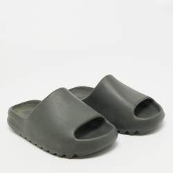 Pre Owned Yeezy x Adidas Onyx Size 36.5 Grey Rubber Flat Slide