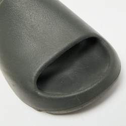 Pre Owned Yeezy x Adidas Onyx Size 36.5 Grey Rubber Flat Slide