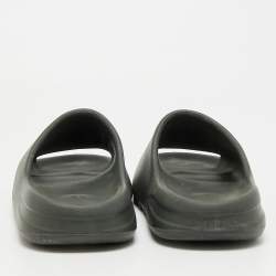 Pre Owned Yeezy x Adidas Onyx Size 36.5 Grey Rubber Flat Slide