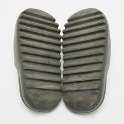 Pre Owned Yeezy x Adidas Onyx Size 36.5 Grey Rubber Flat Slide