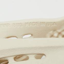 مملوكة مسبقًا Yeezy x Adidas Foam RNR Sand Size 40.5 Off White Rubber Slip On Sneakers