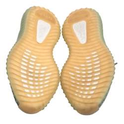 Pre Owned حذاء رياضي ييزي وأديداس بوست 350 في2 ديزرت ساغ عاكس قماش تريكو أخضر/ رمادي مقاس 35.5