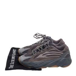 Pre Owned Yeezy x adidas Grey Fabric And Nubuck Yeezy 700 Sneakers Size 40 2/3