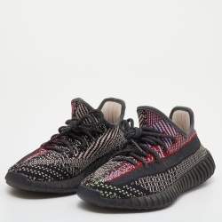 Pre Owned حذاء رياضي ييزي x أديداس بوست 350 ڨي2 يشيل تريكو قطن متعدد الألوان مقاس 38