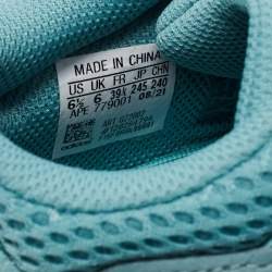 Pre Owned حذاء رياضي ييزي x أديداس ييزي 700 قماش وسويدي متعدد الألوان مقاس 39.5