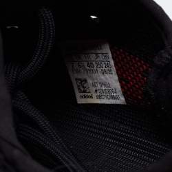 Pre Owned حذاء رياضي ييزي x أديداس بوست 350 ڨي2 قماش تريكو أحمر/أسود بعنق منخفض مقاس 40 