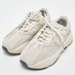 Pre Owned Yeezy x Adidas Cream Suede and Mesh Boost 700 Analog Sneakers Size 40 2/3