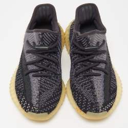 Pre Owned Yeezy x Adidas Two Tone Knit Fabric Boost 350 V2 Carbon Sneakers Size 37 1/3