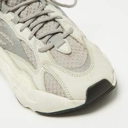 Pre Owned Yeezy x Adidas Grey/Off-White Knit Fabric and Leather Boost 700 V2 Static Sneakers Size 38 2/3