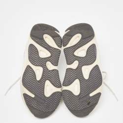 Pre Owned حذاء رياضي ييزي x أديداس بوست 700 أنالوغ شبكة وسويدي كريمي مقاس 38