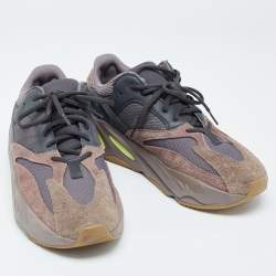 Pre Owned Yeezy x Adidas Multicolor Fabric and Mesh Boost 700 V2 Mauve Sneakers Size 44