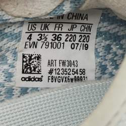 Pre Owned Yeezy x Adidas Blue/White Knit Fabric Boost 350 V2 Cloud-White Sneakers Size 36