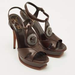 Pre Owned صندل سان لوران باريس جلد بني بكاحل قابل للضبط مقاس 41