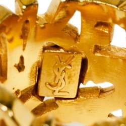 Pre Owned دبلة أيف سان لوران شعار لون ذهبي فينتدج مقاس EU 52