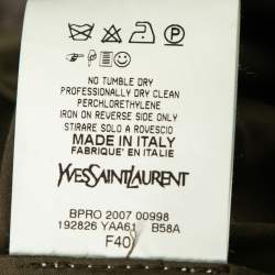 مملوكة مسبقًا توب إيف سان لوران سفاري أخضر زيتوني مزين ربطة عنق أوف شولدر بحزام مقاس متوسط (ميديوم)