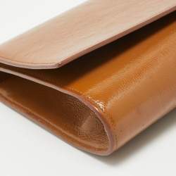 مملوكة مسبقًا Yves Saint Laurent Brown Patent Leather Belle De Jour Flap Clutch