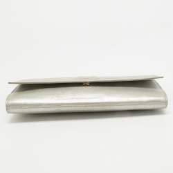 Pre Owned Yves Saint Laurent Silver Leather Belle De Jour Clutch
