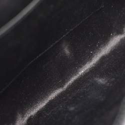 مملوكة مسبقًا Yves Saint Laurent Black Patent Leather Belle De Jour Clutch